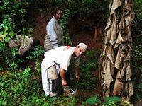 068 ricerca di spinelli e tormaline nell&#39;area di Morogoro Tanzania.JPG